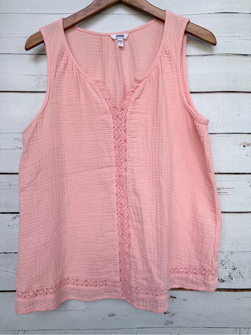 Sonoma Goods for Life Gauze Lace Trim Split V-Neck Tank Top - Large